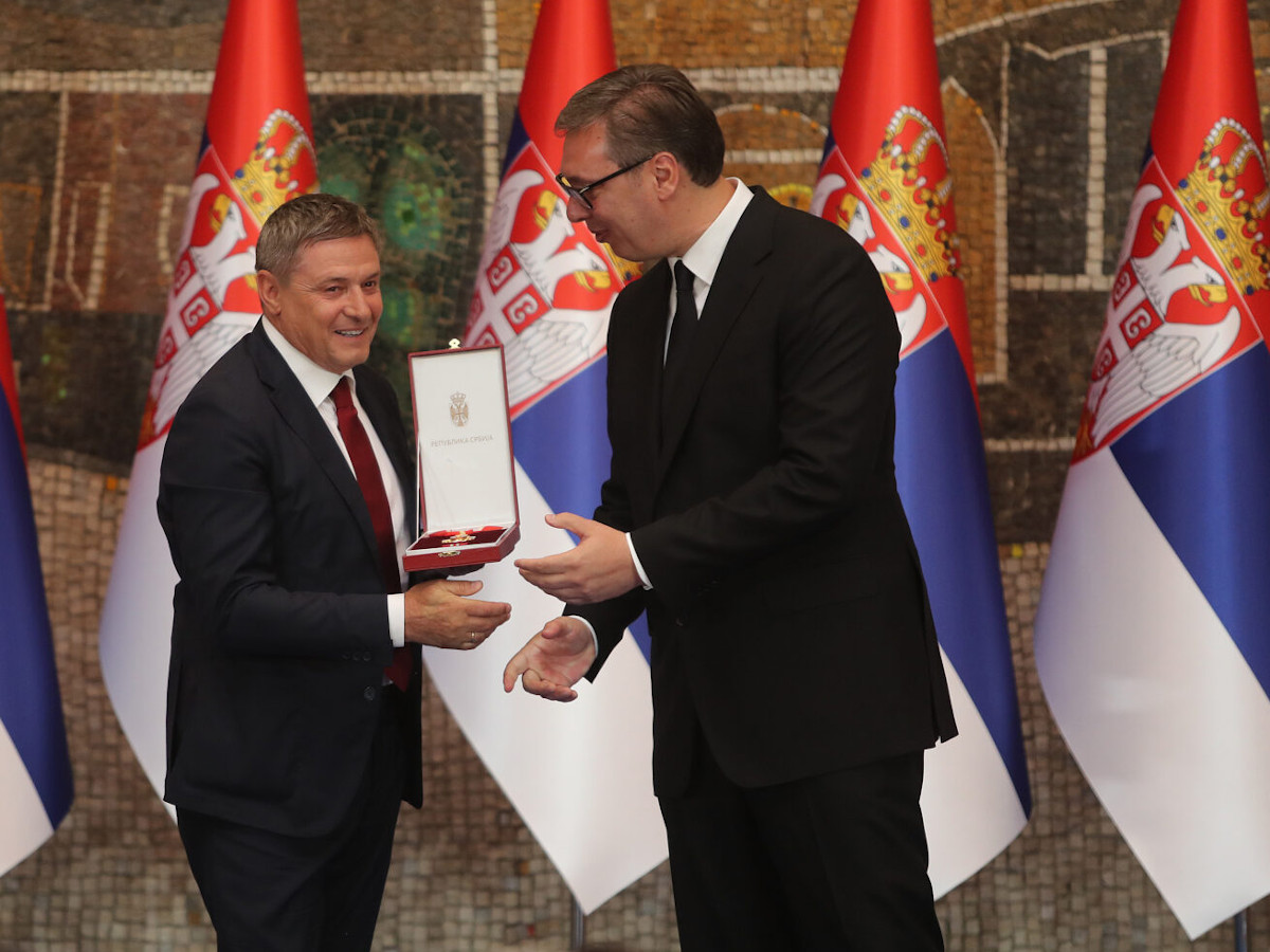 piksi i vucic foto fss