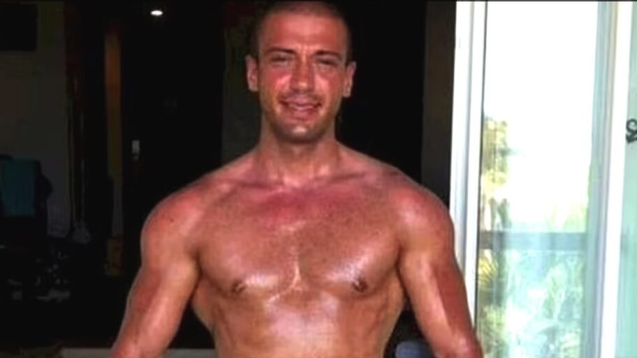 125688991 66e4198c 921b 4951 b855 2e37390e5552