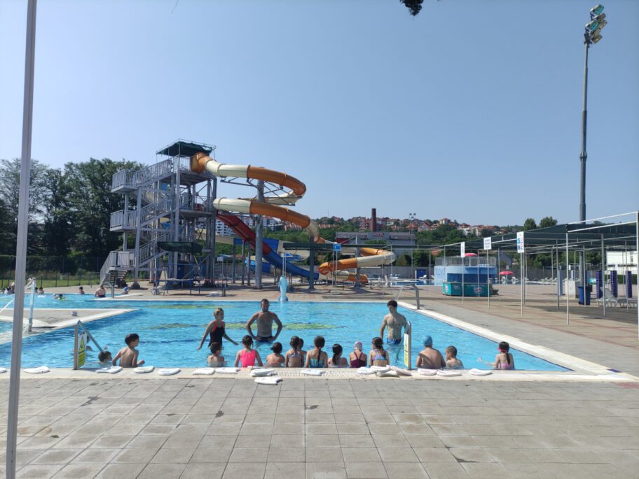 Otvorena kupališna sezona na "Čairu" u Nišu, uskoro akva-park i besplatna škola plivanja 12 bazen cair skola neplivaca foto jv ljubica jocic 2