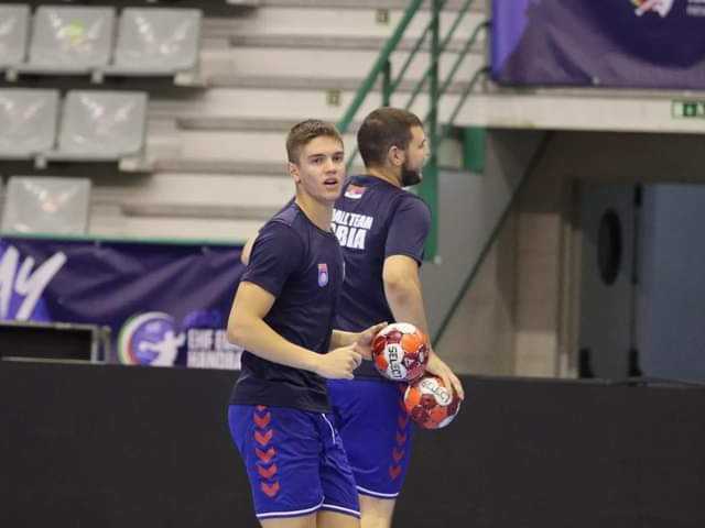 FB_IMG_1657279412130