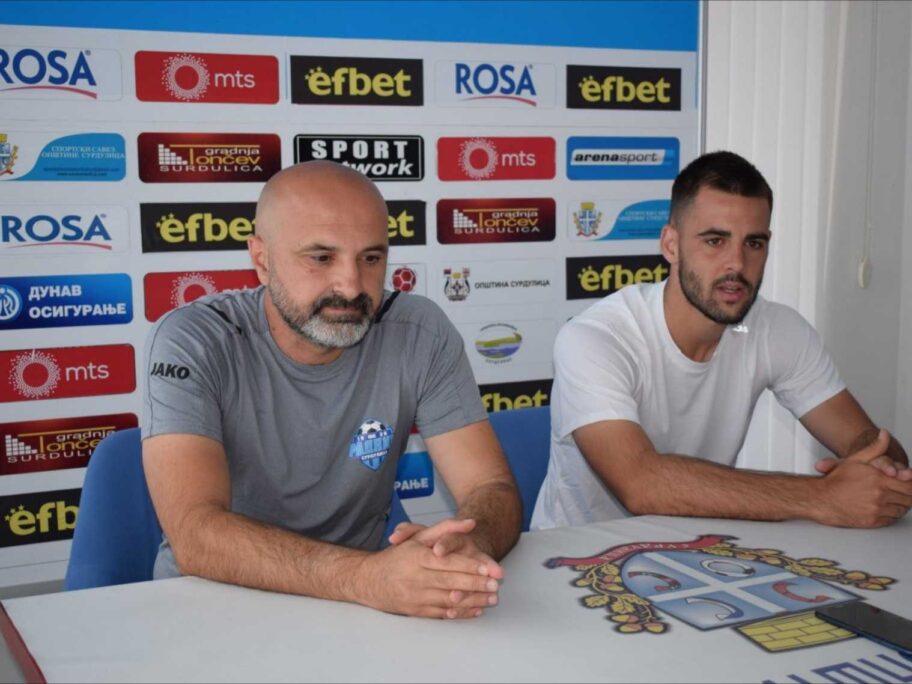 IMG 10039957ef1467900c78401211365e67 V