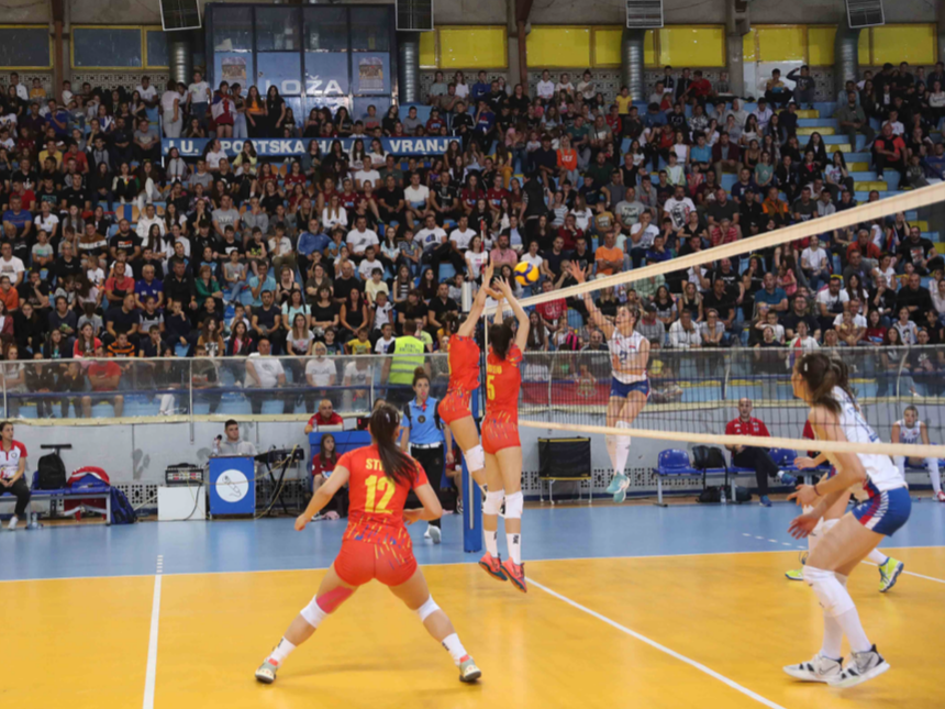 Odbojkašice Srbije u Vranju protiv Bugarske u finalu Balkanskog kadetskog prvenstva 14 screen shot 2022 07 09 at 10 59 29