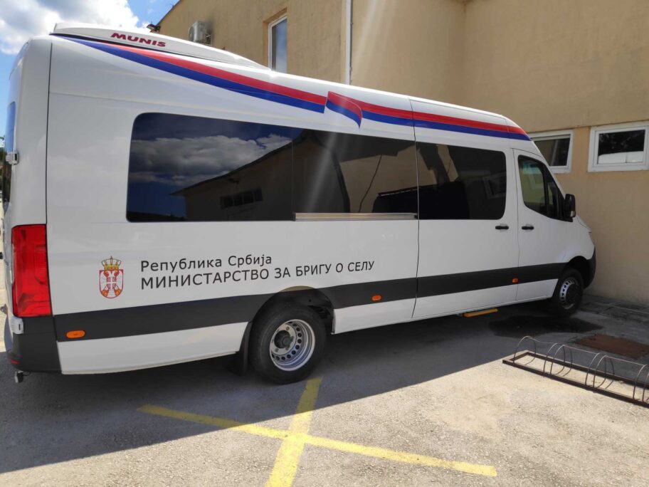 Prokuplje kupuje mini-bus za oko 59.000 evra 17 IMG c6eff830ba5e452583c37fdb71f5b4a8 V