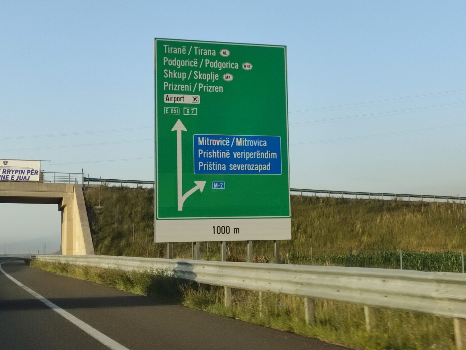 Kosovo Mitrovica Prizren putokaz KOSTA