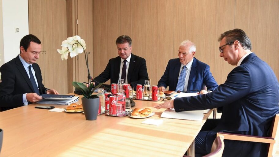 126379498 5e23c3b8 e831 47a0 9965 7ce787115ced