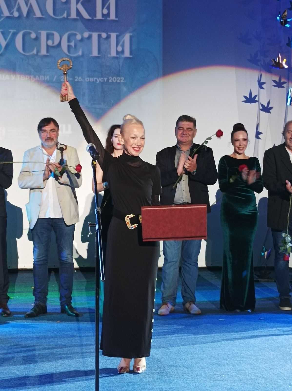 IMG-af954ea4d915cc7af01f928204db569c-V