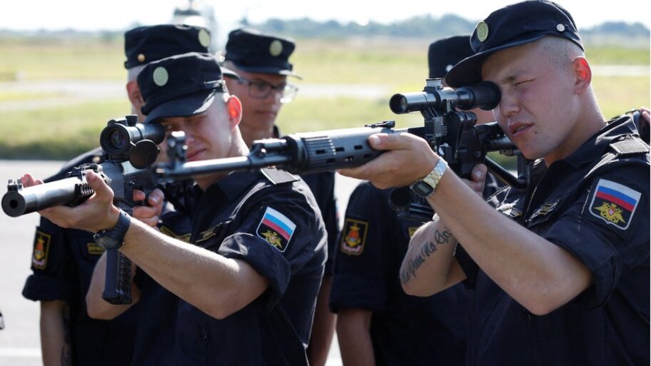 126406242 f583811bd5af256c6192b336e81683a91cf1f2fe