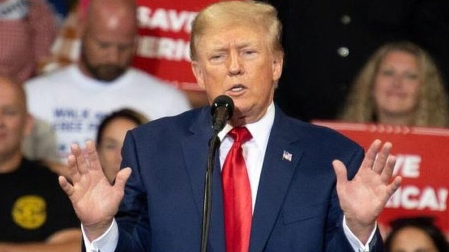 Amerika, politika i izbori: Tramp žestoko po Bajdenu - on je državni neprijatelj 1 126582525 1a1d6549ac195b8190efe378c00cd2c69483be540 0 2761 18371000x665