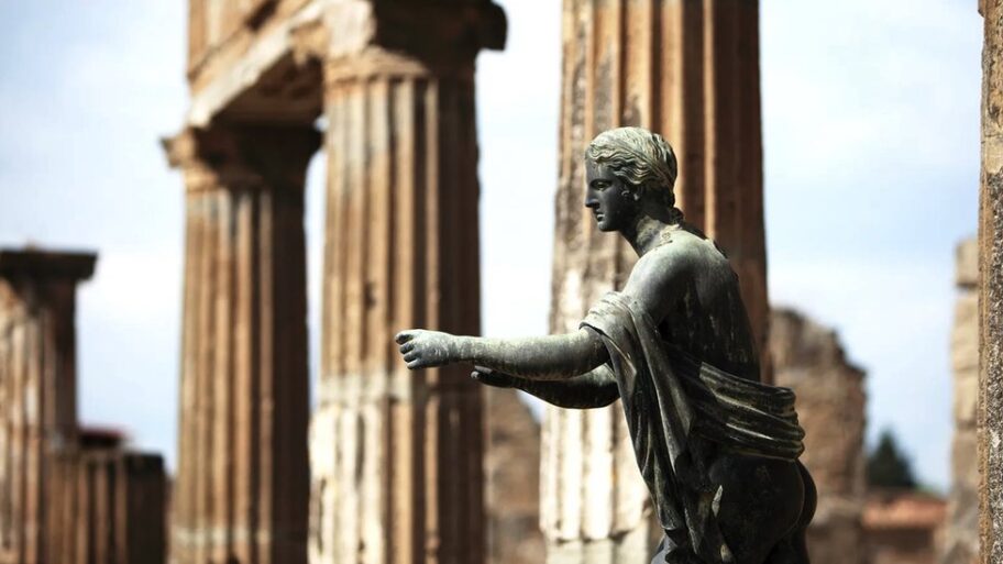 126584673 205e4c4e 5552 49cf bd53 8e033da69926