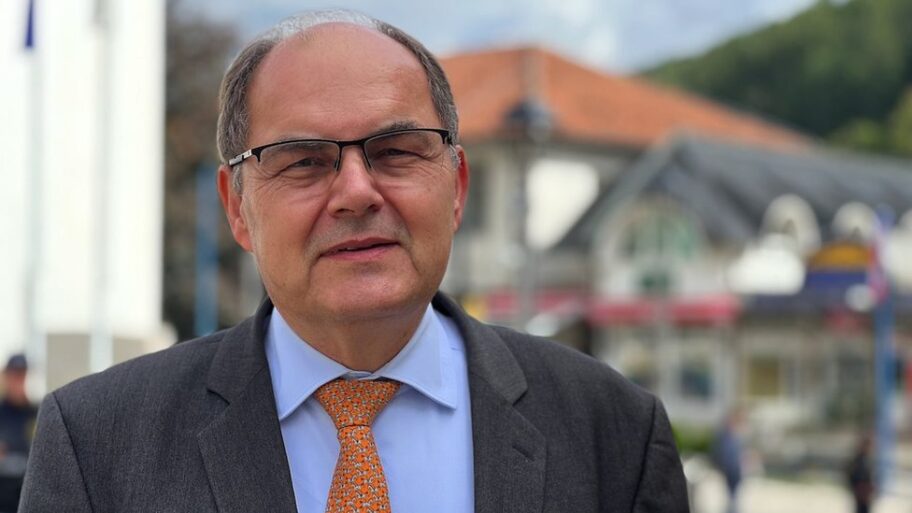 126819895 0b32de7a 8e0f 4fe8 8b56 e484ac5d72e7