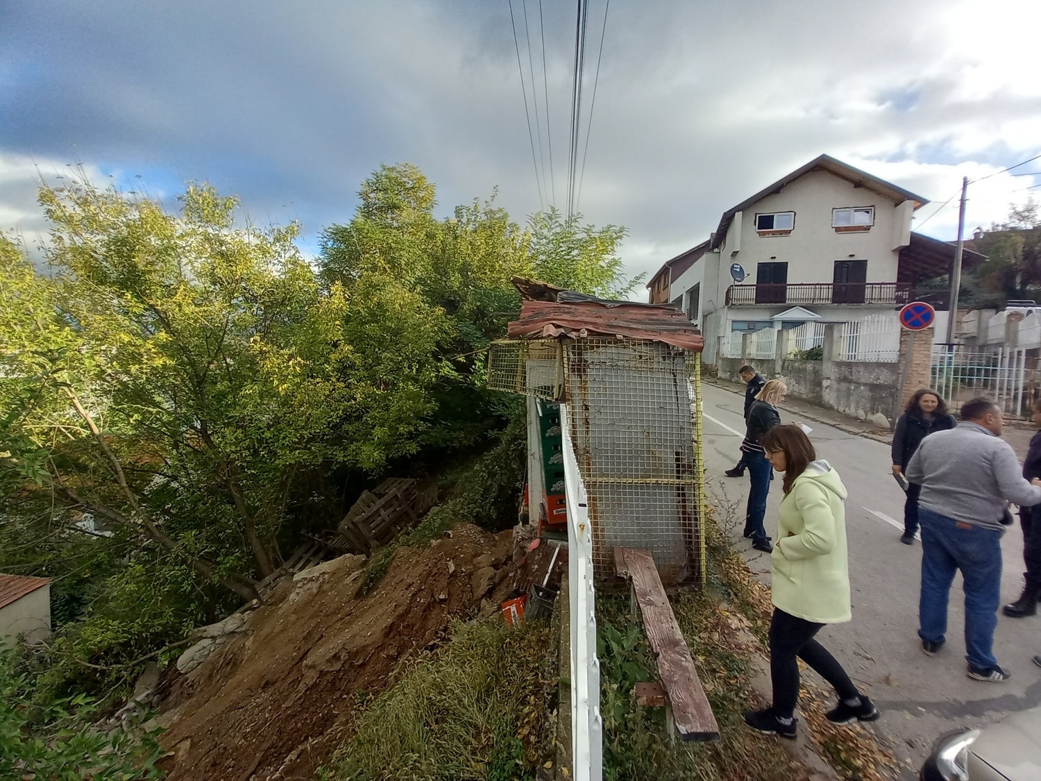 Vanredna situacija u delu Aleksinca zbog klizišta 1 Kliziste Aleksinac foto Opstina Aleksinac