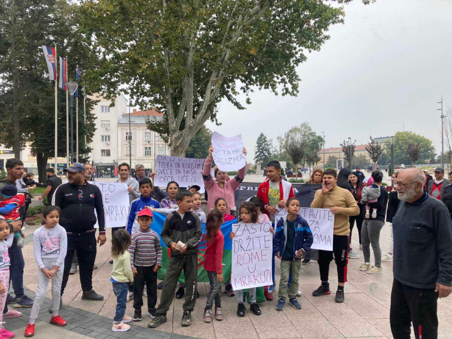 Protest Romi 1 foto J J