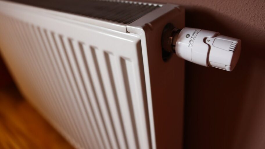 Privreda i energetika: Kada će biti uključeno grejanje u Srbiji - protesti i prekršajne prijave 3 127151413 gettyimages 1243754730