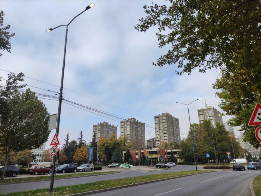Oborena devojka na Bulevaru Nemanjića, policija traga za vozačem 3 bulevar nemanjica svetla svetle ulicna rasveta nis foto jv ljubica jocic