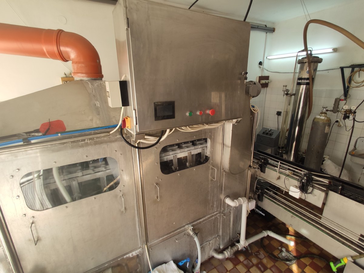 Peracica povratne ambalaze_ foto_ JV _ Nikola Djukic