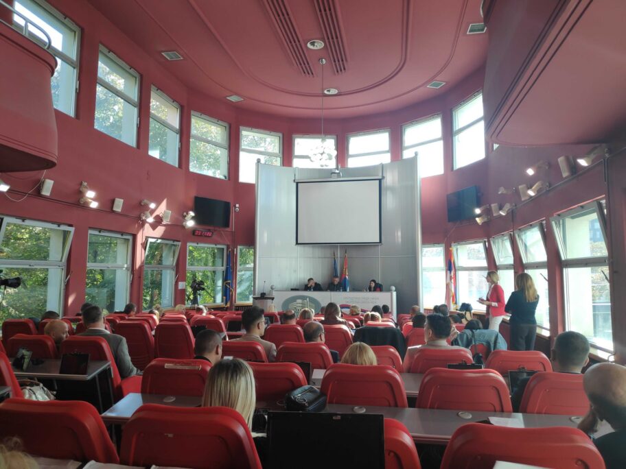 Niški odbornici usvojili: Menja se naziv Regionalnog centra, v. d. direktora Aca Stojiljković 10 sala skupstine scaled