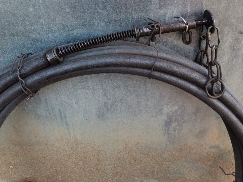 Dimnicari apeluju da se dimnjaci ciste tokom leta, pre pocetka nove grejne sezone_ privatna arhiva_ Milos Taskovic