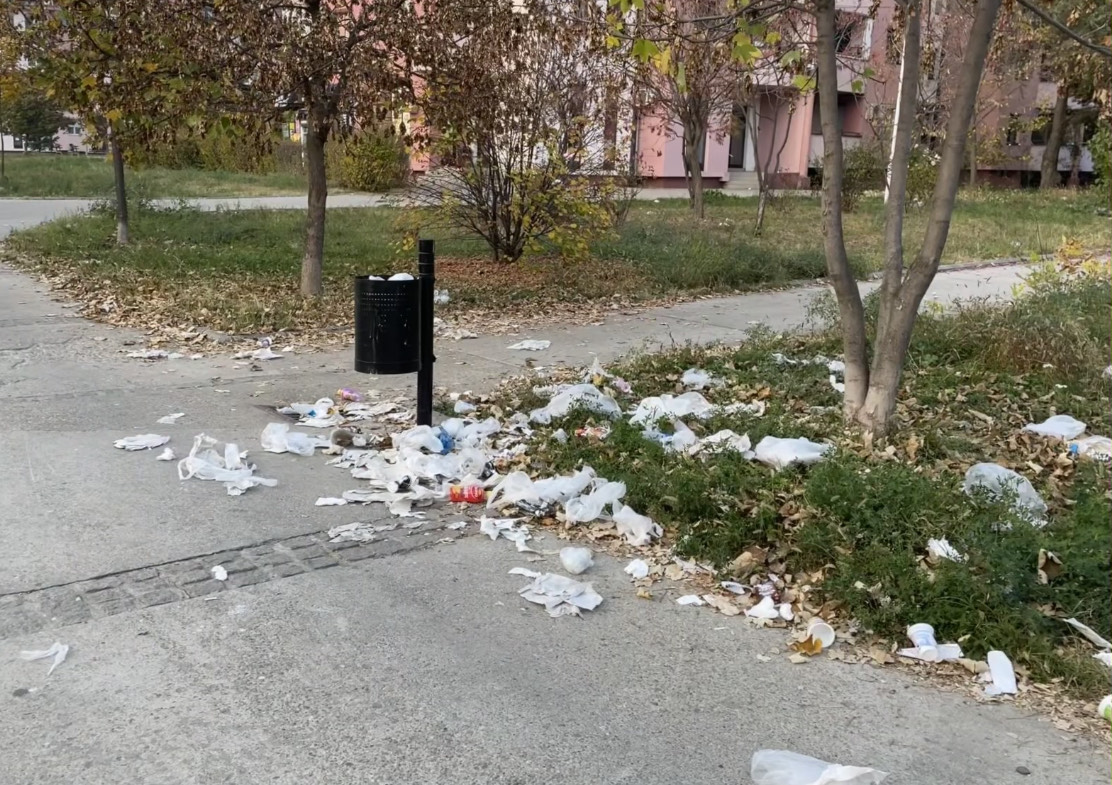 dvorište sinđelićev trg1