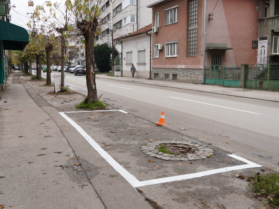 Parking u Dragise Cvetkovica 4 foto FB Dragana Sotirovski