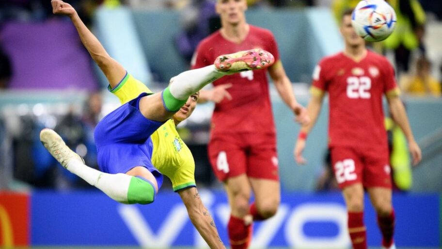 127782355 179f9c3f30bd26fe0a00a17d18bada264a8ff943