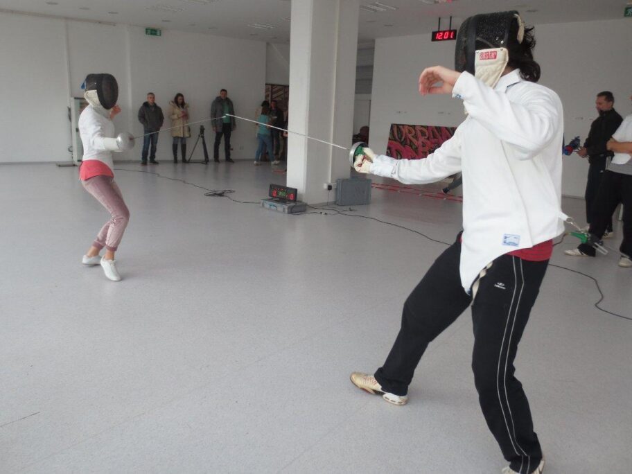 Mačevi, floreti i sablje u subotu u leskovačkoj hali 8 macevanje foto jv ljubica jocic