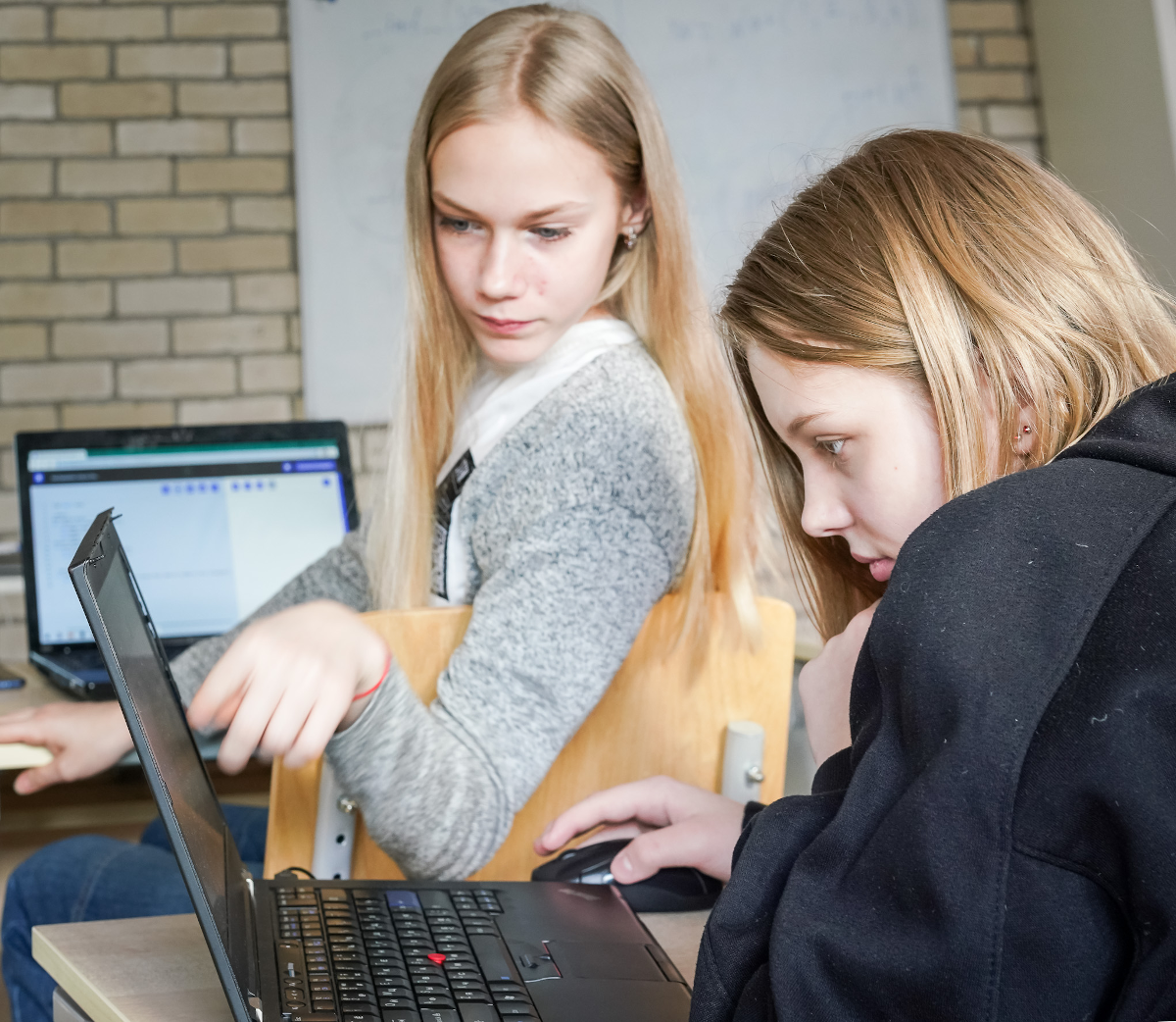 Algorithmics-Niš-kursevi-u-savremenoj-školi