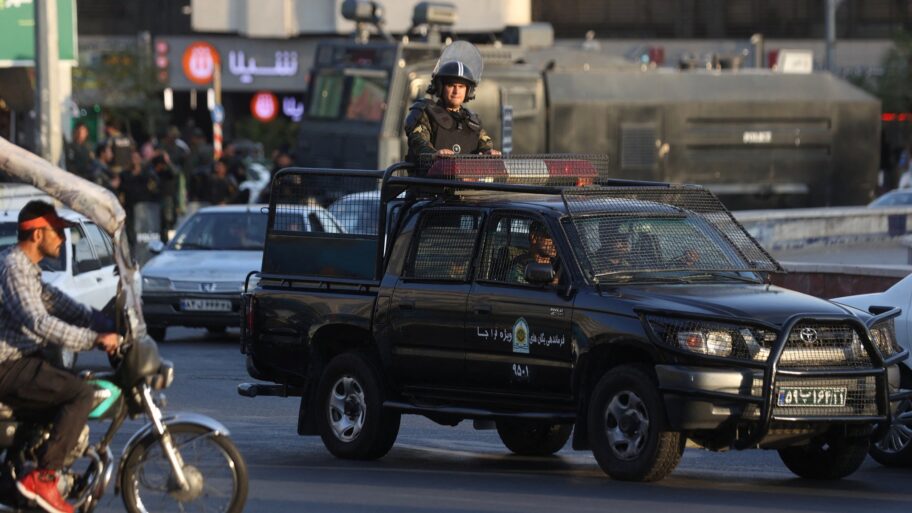 127926512 3c1cdcae26b63d2a8f9ce63144ce8455437981d3