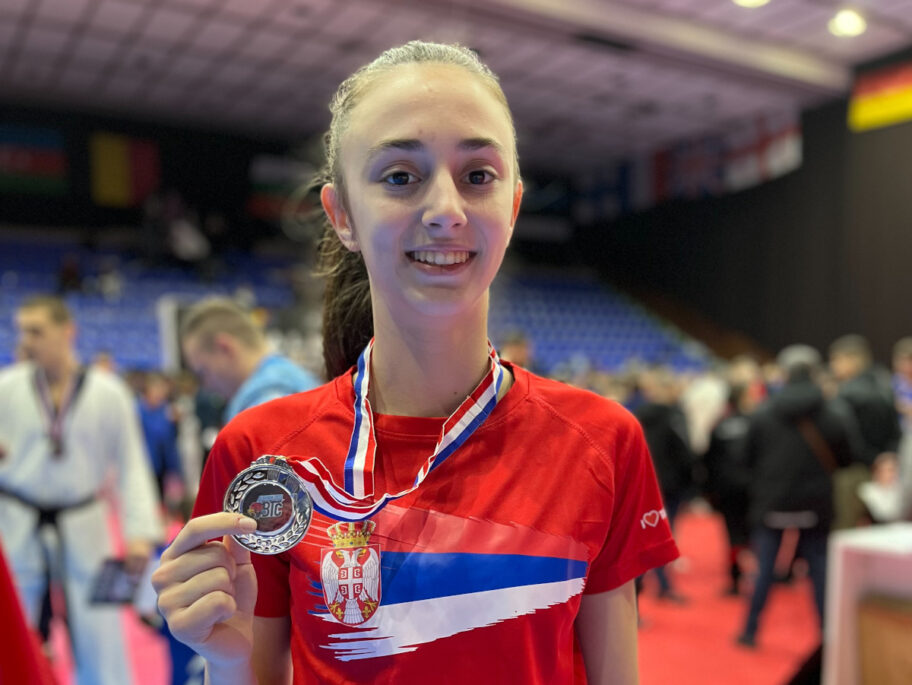 katarina uzunovic tk asteriks