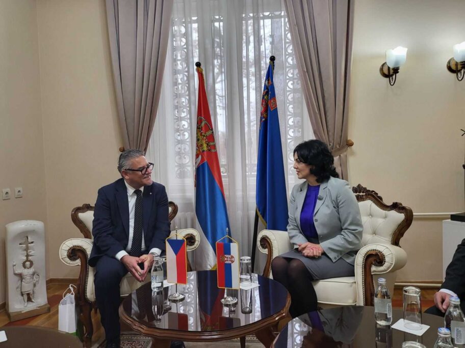 Ambasador Češke u Nišu: Imamo firme koje bi htele da ulažu u poljoprivredu Srbije 12 ambasador ceske