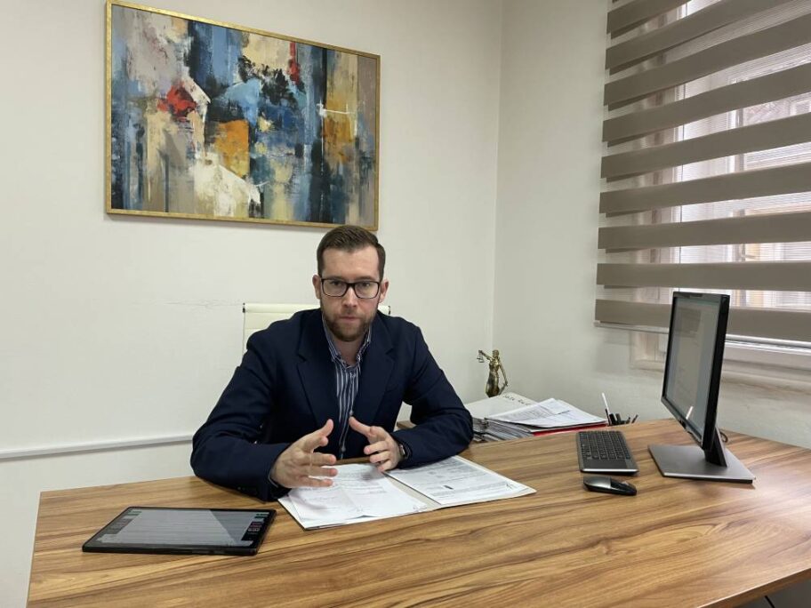 Advokat iz Niša: Frilenseri su rešenjima o porezu “uhvaćeni na spavanju” 14 Advokat Djordje Veselinovic