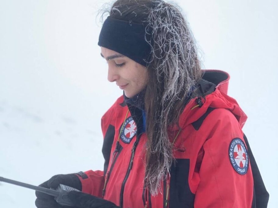 Žene iz niške Gorske službe spasavanja osvajaju "tradicionalnu mušku profesiju" 8 Gorska sluzba spasavanja 1