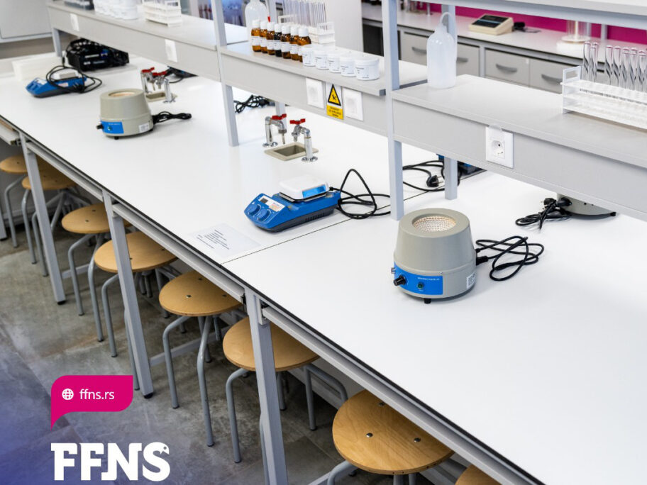 Farmacija foto Farmaceutski fakultet Novi Sad