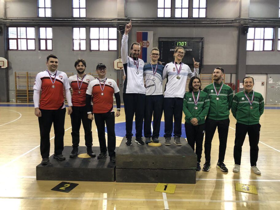 Seniori ekipno strelicari Strelicarski klub Nis