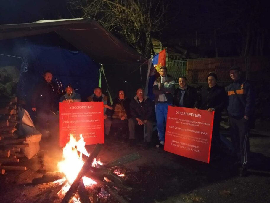 Meštani Dadinca dva meseca na barikadama, podrška stiže i iz Bosne i Hercegovine 12 received 1368490033918753