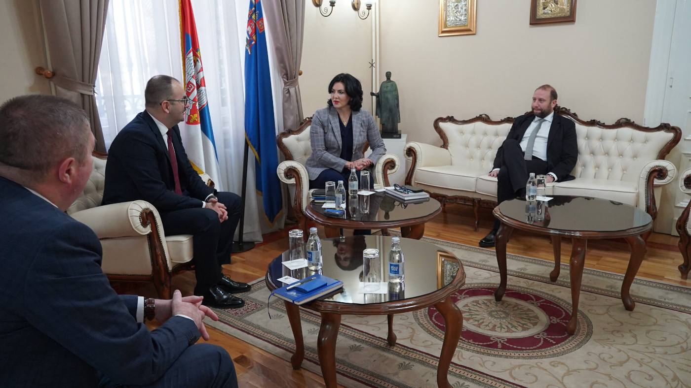 Sastanak aerodromi Srbije i Crne Gore; 2s foto: Grad Niš