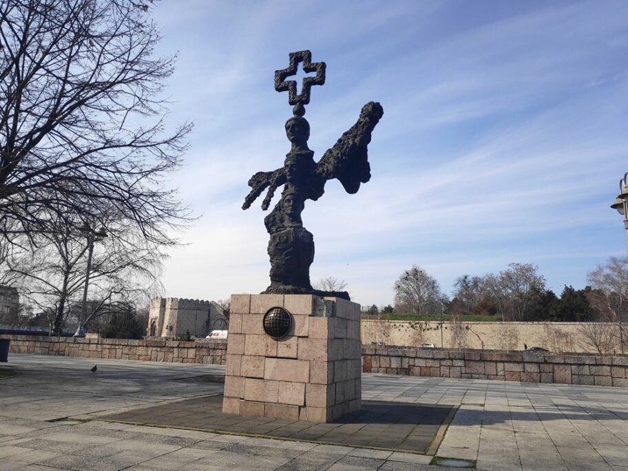 spomenik konstantinu 3