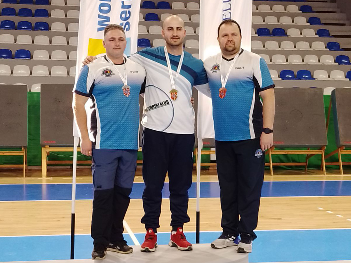 Seniori kompaund luk