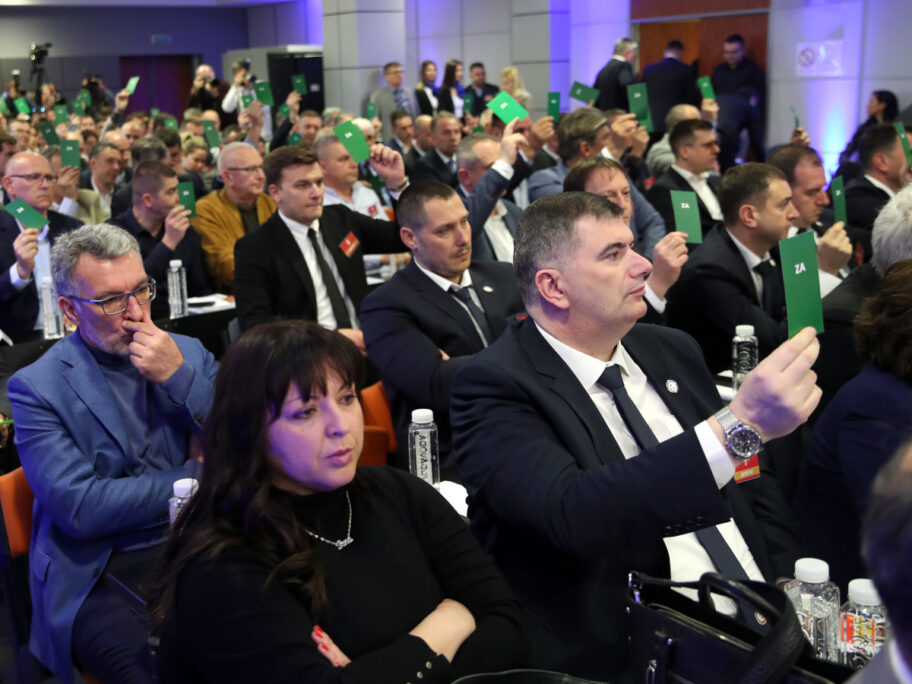 Predsednik Fudbalskog saveza regiona istočne Srbije u Džajićevom timu 3 skupstina fudbalskog saveza srbije foto fss 1