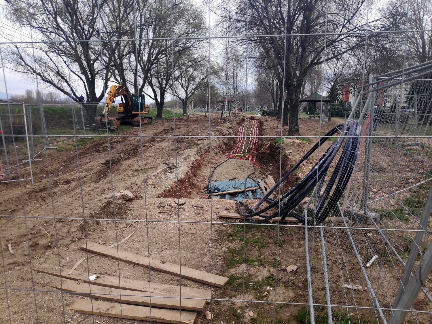 Izgradnja dalekovoda kej, slika2, mart 2023; foto: JV-Nikola Đukić