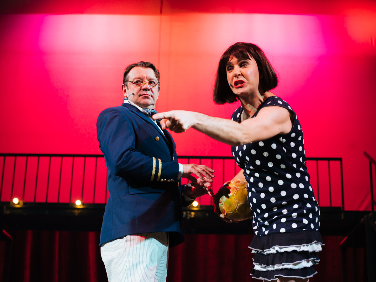 Neki to vole vruće 1; foto: Nikola Milosavljević-Studio Brada