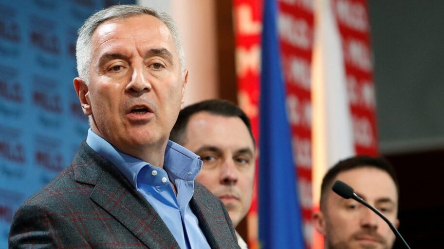 129287789 7c73ad01db63a83d30a727a21c80957b6079ab39