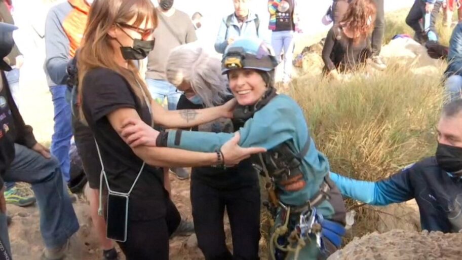 129364096 mediaitem129364095