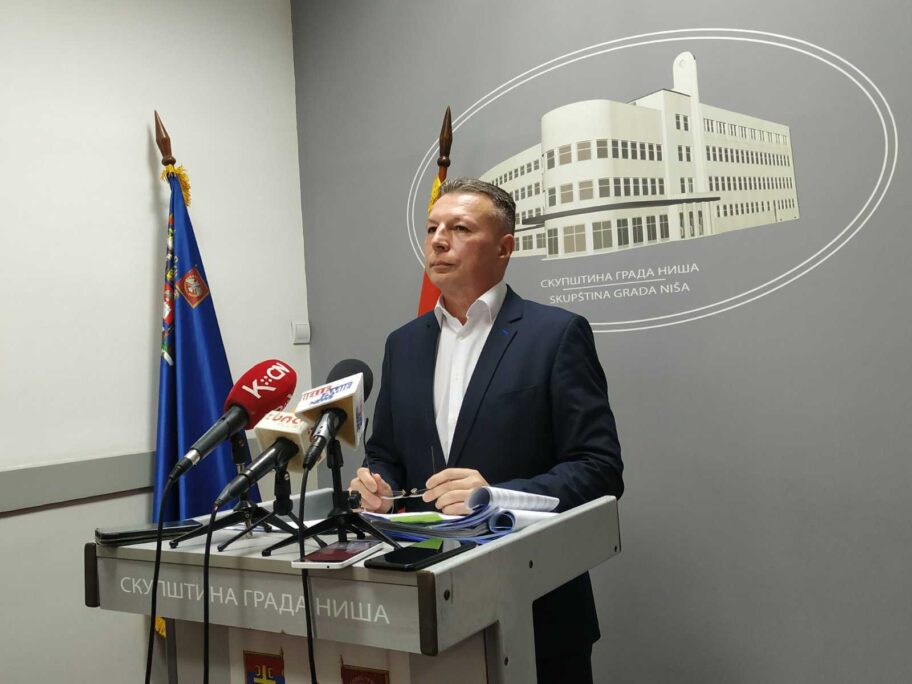 Dan posle roka Džunić najavljuje konstitutivnu sednicu niške Skupštine 9 IMG 5da78bb33e550408c9f6f66a0cdf6260 V