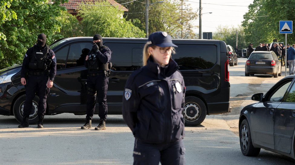 129604814 f772f97d1b11e20286c1572d5fa06f8327475f44