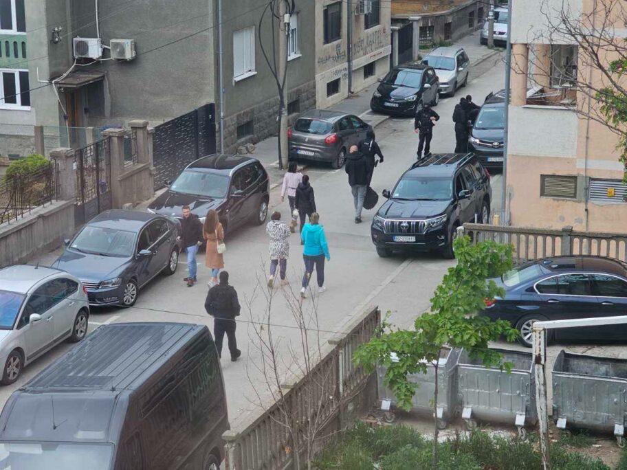 U Nišu i širom Srbije uhapšeni članovi kriminalne grupe koja je švercovala drogu iz Južne Amerike 19 hapsenje