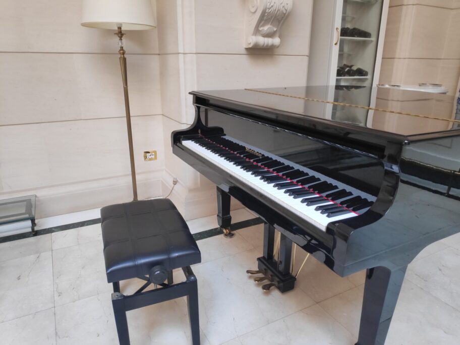 klavir foto lj f scaled