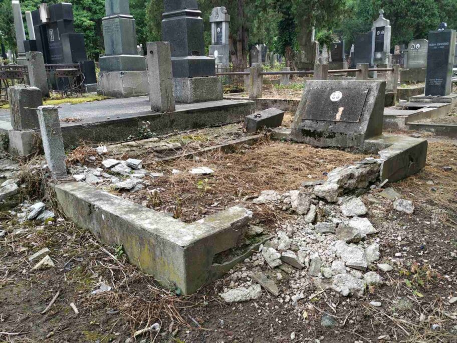 Nova obećanja za Staro groblje 9 IMG 44d3772fe7a82940d1fb31f710aebb09 V