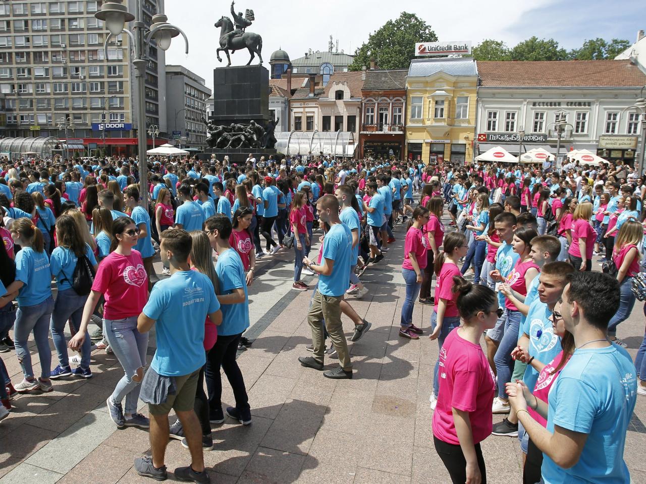 Maturanti-ples-maj-2018-foto-Vanja-Keser