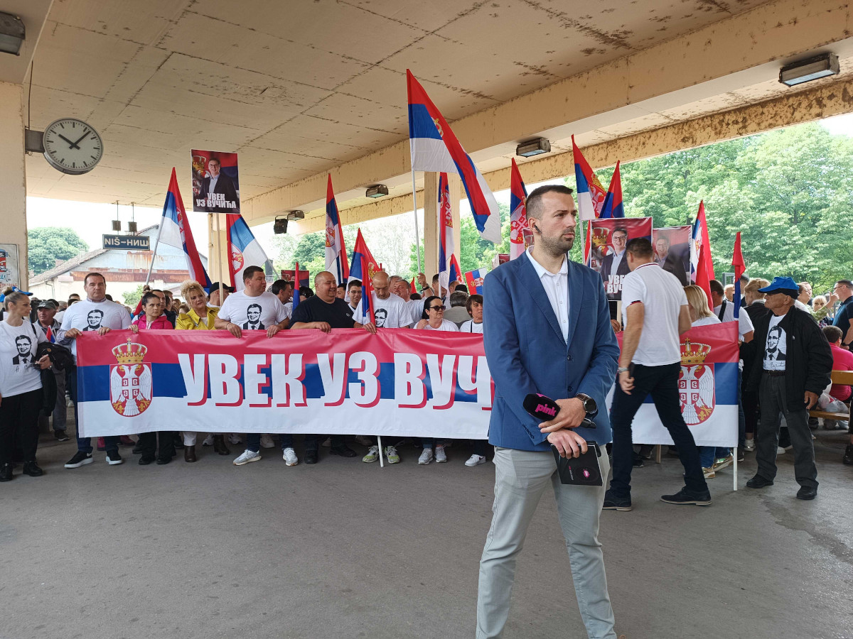 Okupljanje kod Železničke2; foto: JV-Tamara Radovanović.jpg