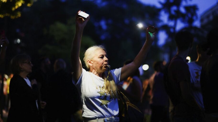 129985599 cffcda6e 076b 4744 8fb7 24fc2b56e96f